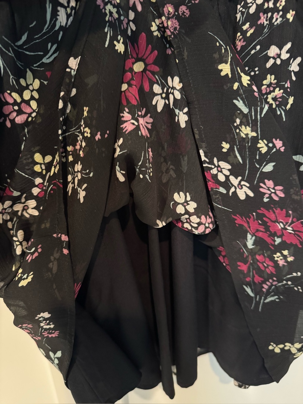 Abercrombie and Fitch Black Floral Sleeveless Dress - Picture 5 of 7